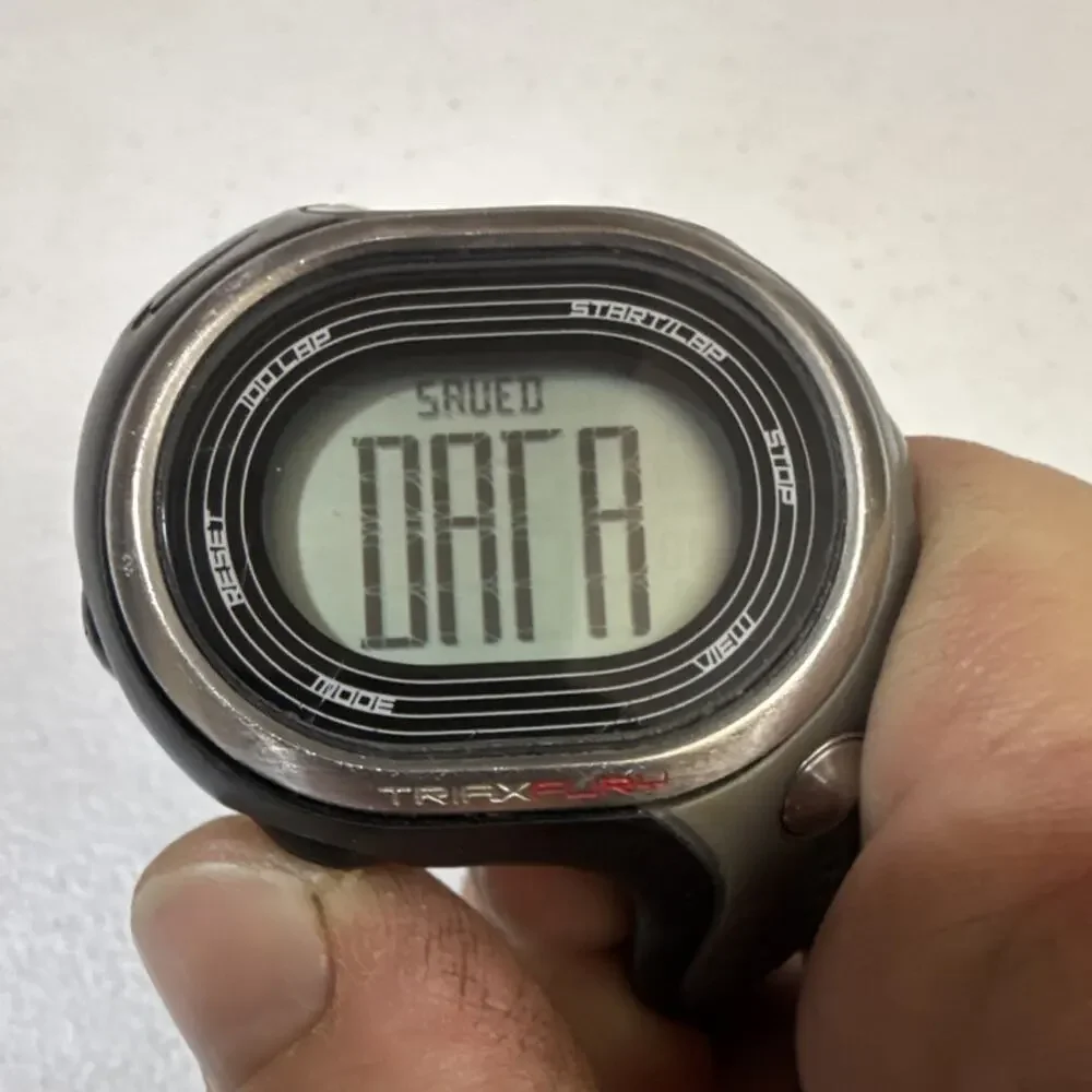 RARE VINTAGE NIKE TRIAX FURY 100 LAP BLACK AND GREY SPORTSWATCH NEW BATTERY(B19)